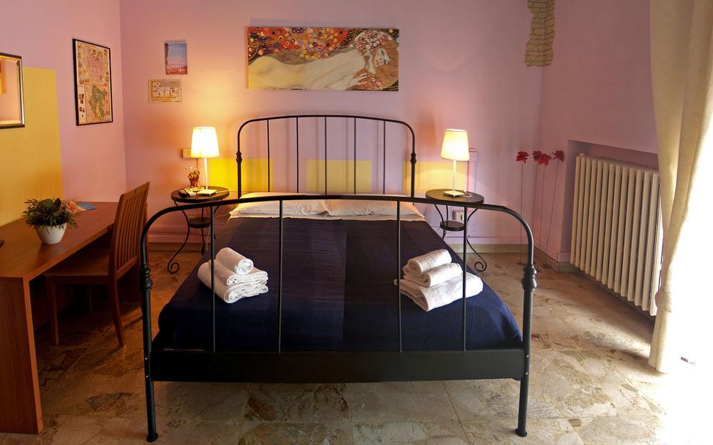 B&B Cameracaffe Centro Arezzo Kültér fotó